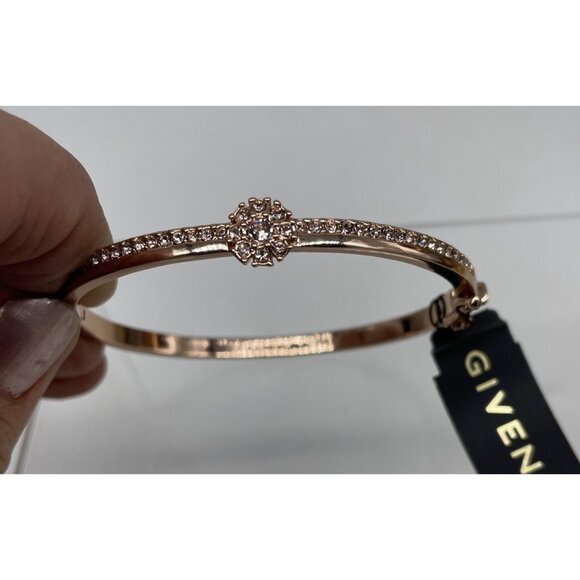 NWT Givenchy Crystal Flower Hinged Bangle Lock Bracelet Rosegold - Picture 4 of 10